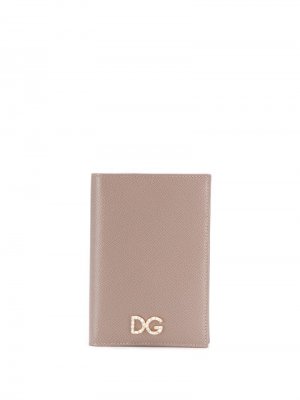 Обложка для паспорта с логотипом Dolce & Gabbana. Цвет: нейтральные цвета