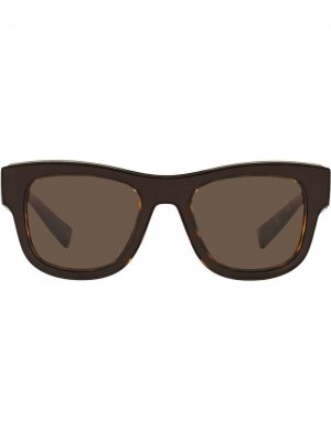 Солнцезащитные очки в квадратной оправе Dolce & Gabbana Eyewear. Цвет: коричневый