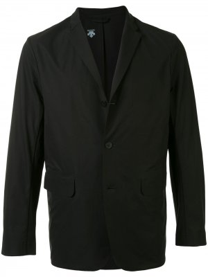 Однобортный приталенный пиджак Descente Allterrain. Цвет: черный