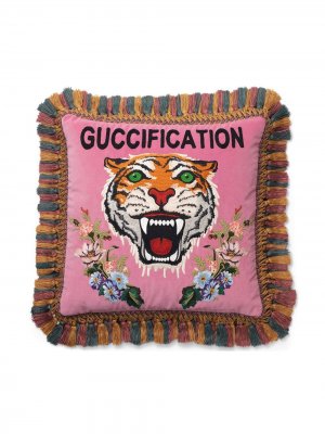 Бархатная подушка с бахромой Gucci. Цвет: розовый