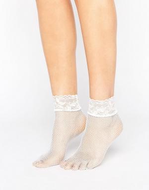 Белые носки в сетку с кружевной отделкой ASOS. Цвет: белый
