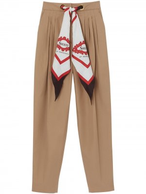 Зауженные брюки с платком Burberry. Цвет: коричневый
