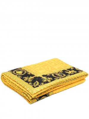 Пляжное полотенце с логотипом Versace Home. Цвет: желтый