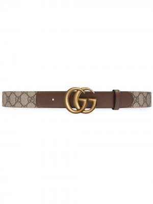 Ремень GG Marmont с узором Supreme Gucci. Цвет: коричневый