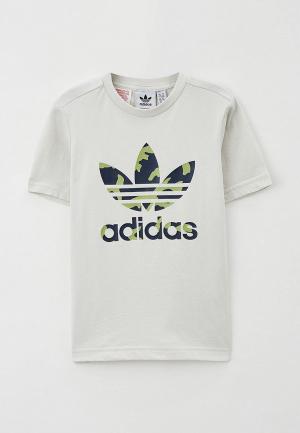 Футболка adidas Originals. Цвет: серый