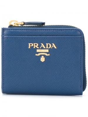 Кошелек для монет с логотипом Prada. Цвет: синий