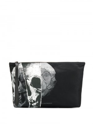 Клатч с принтом Skull Alexander McQueen. Цвет: черный