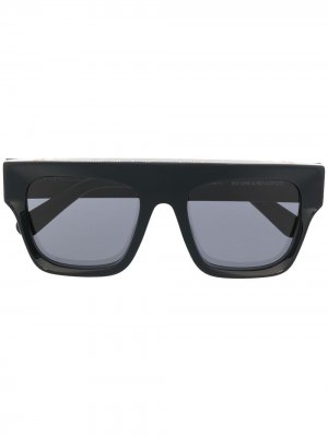 Солнцезащитные очки с заклепками Stella McCartney Eyewear. Цвет: черный