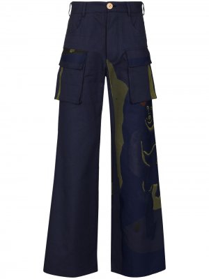 Широкие брюки с камуфляжным принтом Bethany Williams. Цвет: синий