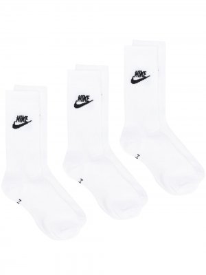 Носки с логотипом Nike. Цвет: белый
