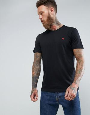 Черная зауженная футболка Abercrombie & Fitch. Цвет: черный