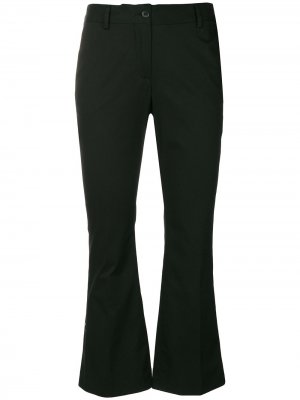 Укороченные расклешенные брюки Alberto Biani. Цвет: черный