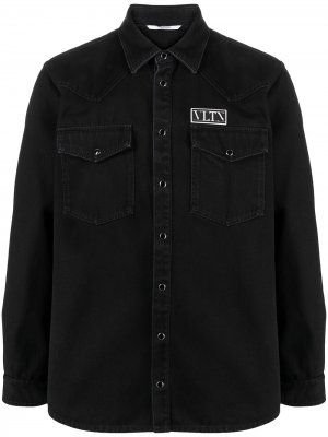 Джинсовая рубашка с нашивкой-логотипом VLTN Valentino. Цвет: черный