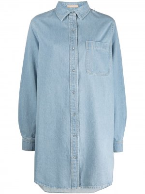 Джинсовое платье-рубашка с накладным карманом 12 STOREEZ. Цвет: синий